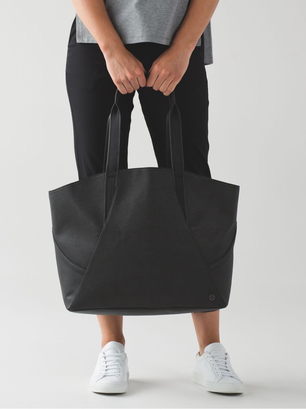 Lululemon All Day Tote Black with wallet